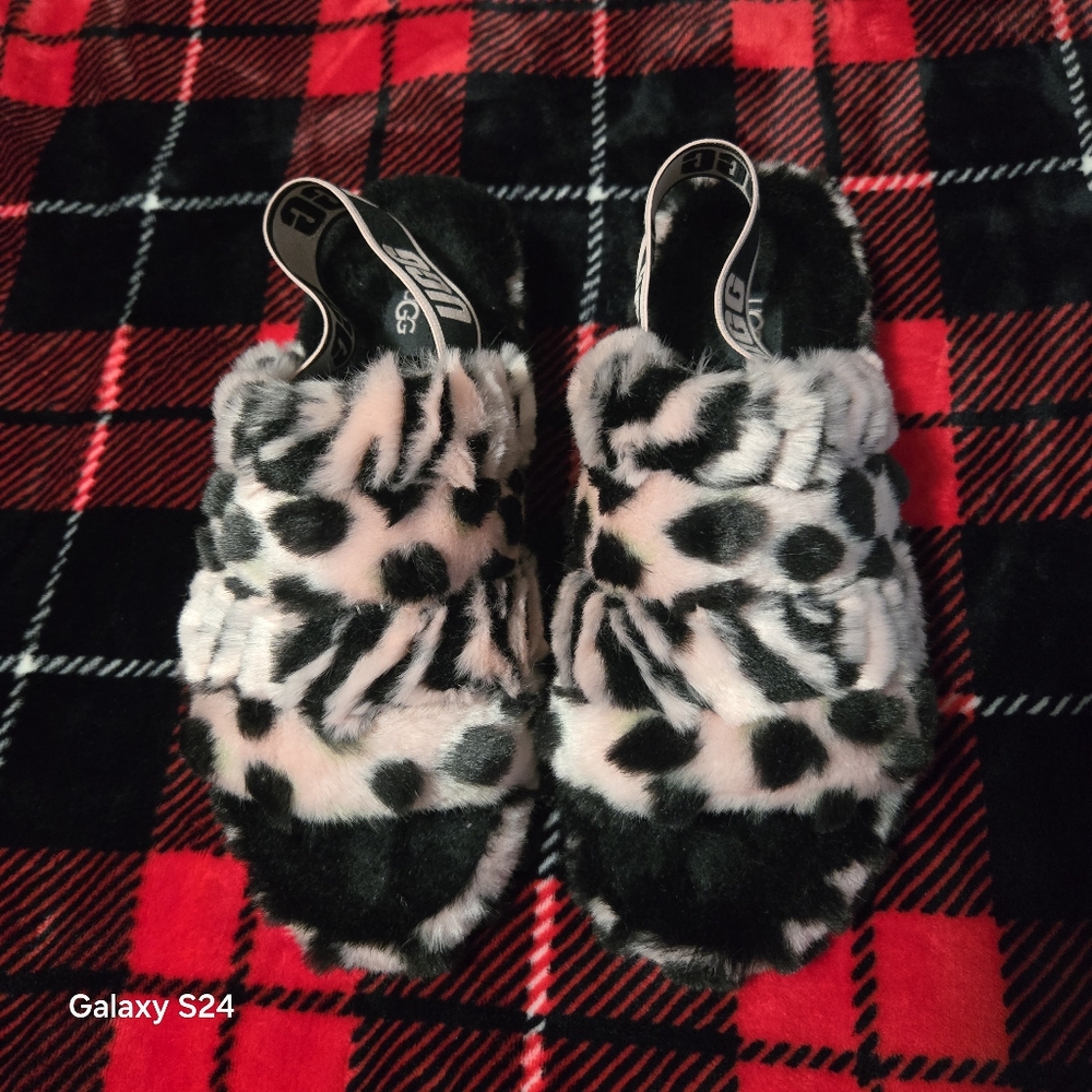 UGG Lepard Print Slippers